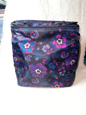 LUG Dolly cosmetic bag Black Boho Floral like New!